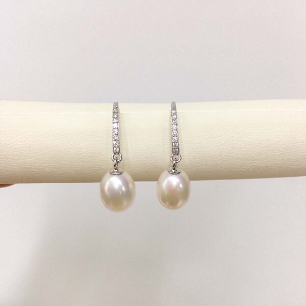 Teardrop Freshwater Pearl Earrings