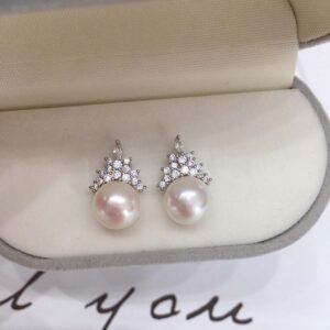 Queen of Subtle Shine Natural Pearl Studs